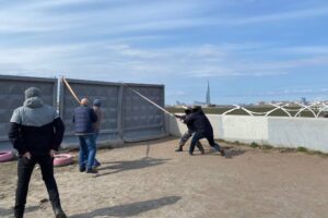 Горожане второй месяц протестуют против нового намыва. Они проводят «чаепития», записывают интервью и блокируют строительную технику